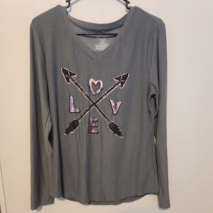Grey long sleeve shirt